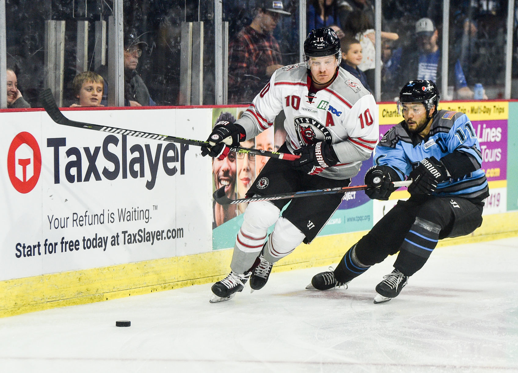 102519-qct-spt-storm-hockey-003a.JPG